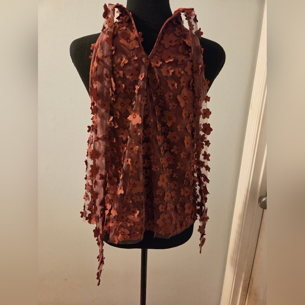 Eva Franco Textured Floral Halter Top - Rust - Picture 6 of 9